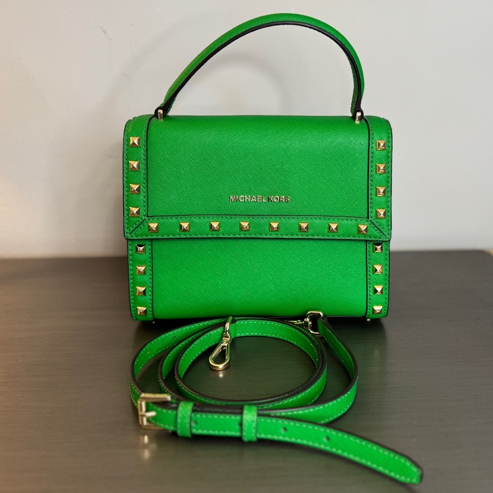 Michael Kors Dillon Studded Messenger Bag in Green Palm - Picture 3 of 16